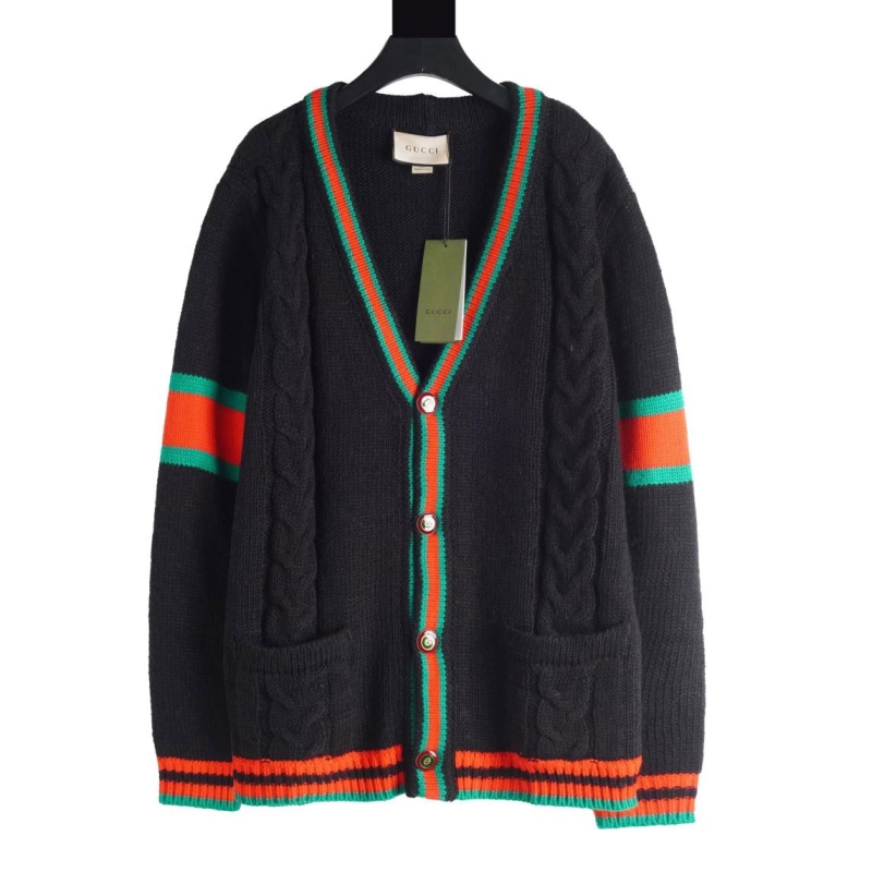 G*u*i down coat